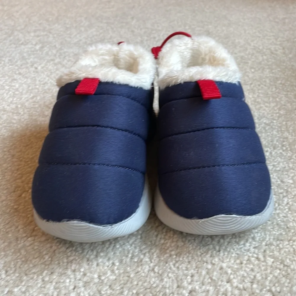 Never worn Lands End slippers w rubber soles Blue red ultra light toddler size 9 - Picture 6 of 6